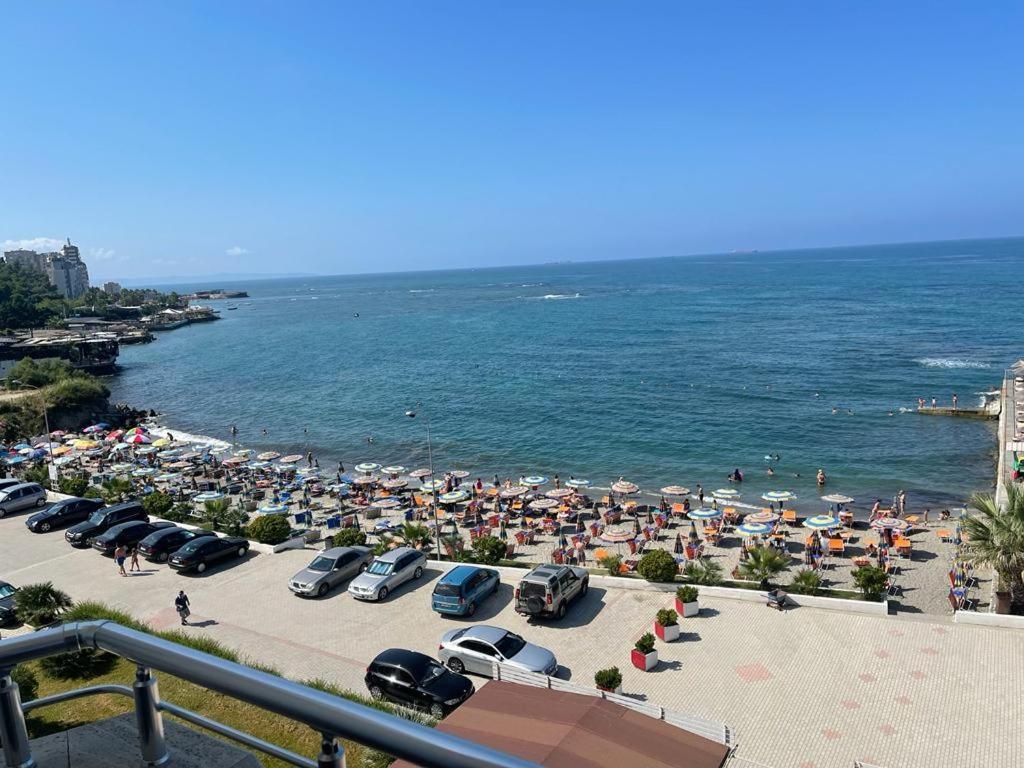 Hotel Ferrara Durres Exterior photo