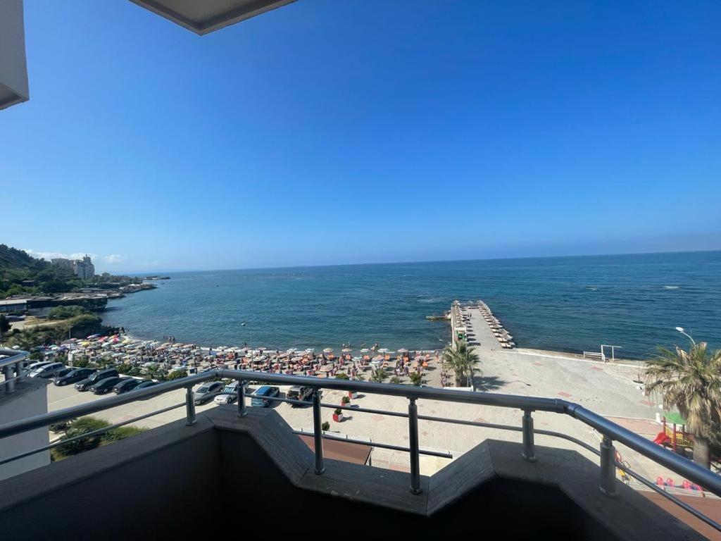 Hotel Ferrara Durres Exterior photo