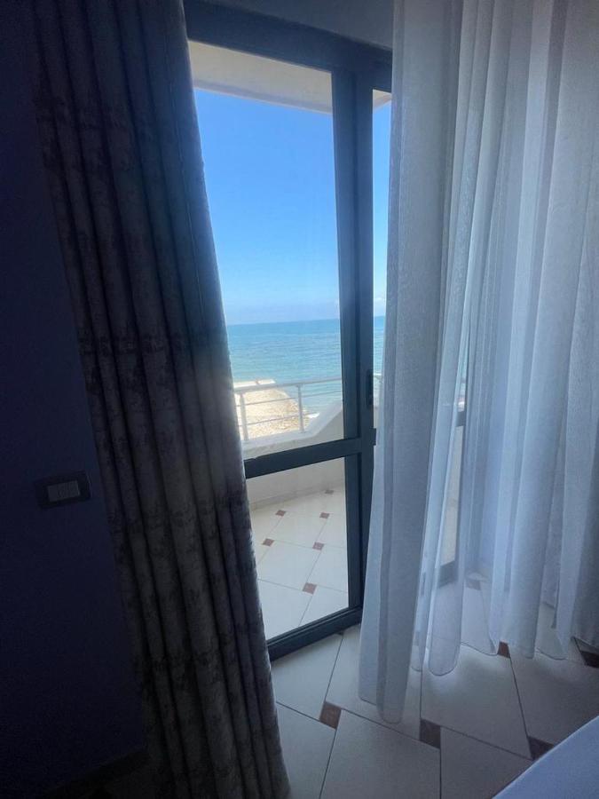 Hotel Ferrara Durres Exterior photo